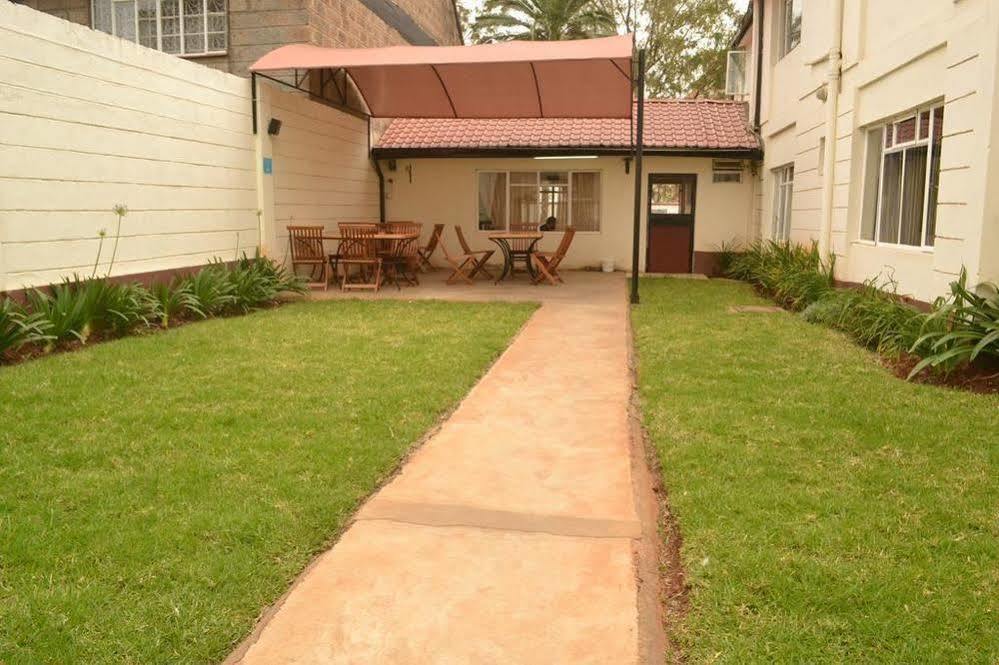 Palm Tree Bed And Breakfast Nairobi Exterior photo